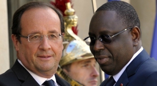 Fiction et réalité: La fiction, Jean Pierre  Sarkozy et le Président Olland puis la réalité,  Karim Wade et Macky Sall