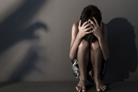 Détournement de mineure et viol a Grand Yoff : le photographe M.S se soulageait sur une gamine de 15 ans Détournement de mineure et viol a Grand Yoff : le photographe M.S se soulageait sur une gamine de 15 ans