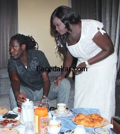 Quand la femme de Mame Gor assure Quand la femme de Mame Gor assure