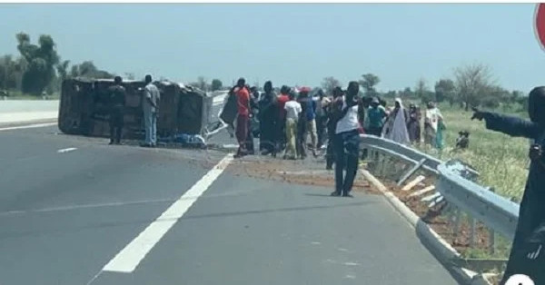 Accident sur l’autoroute à péage: Plusieurs blessés enregistrés Accident sur l’autoroute à péage: Plusieurs blessés enregistrés