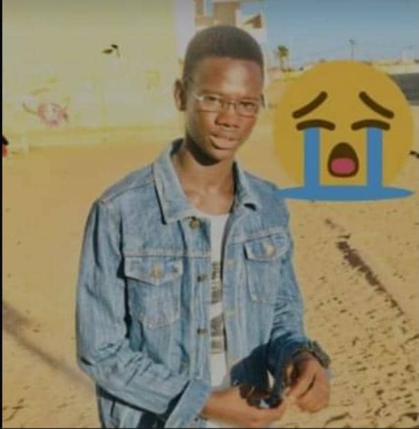 Drame à Saint-Louis : L'élève Mar Mbaye en classe de 1ère au Lycée Charles De Gaulle se casse le cou avant de succomber suite à un exercice de Gymnastique. Drame à Saint-Louis : L'élève Mar Mbaye en classe de 1ère au Lycée Charles De Gaulle se casse le cou avant de succomber suite à un exercice de Gymnastique.