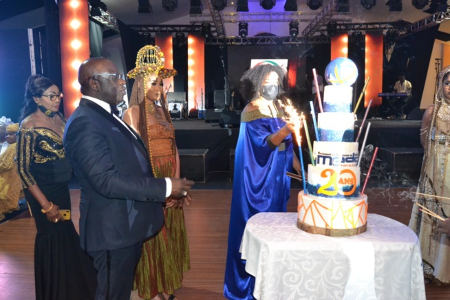 20 Ans ça se fête, le MDES souffle ses 20 bougies à la soirée des cauris d'or. 20 Ans ça se fête, le MDES souffle ses 20 bougies à la soirée des cauris d'or.