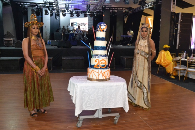 20 Ans ça se fête, le MDES souffle ses 20 bougies à la soirée des cauris d'or. 20 Ans ça se fête, le MDES souffle ses 20 bougies à la soirée des cauris d'or.