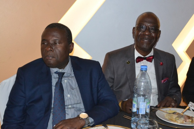 Pari réussit pour la 16 eme éditions de la plus prestigieuse Gala de l'Afrique, en images les Cauris d'or 2021. Regardez Pari réussit pour la 16 eme éditions de la plus prestigieuse Gala de l'Afrique, en images les Cauris d'or 2021. Regardez