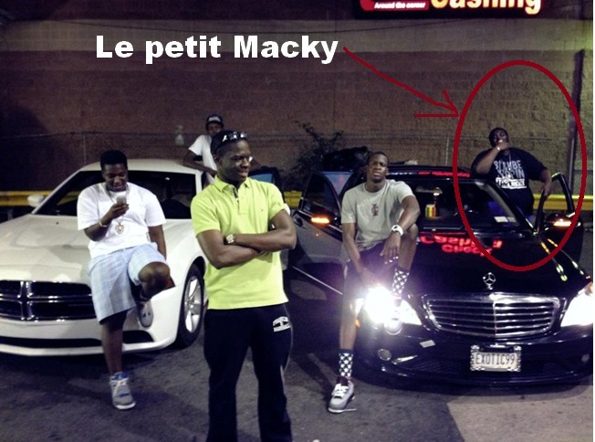 Exclusivité: Argent, champagne et voiture, Regardez la bamboula des fils de Macky et de Idy