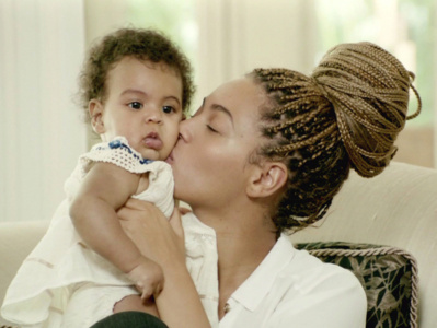 BLUE IVY LA FILLE DE JAY-Z ET BEYONCÉ : ELUE BÉBÉ LE PLUS INFLUENT