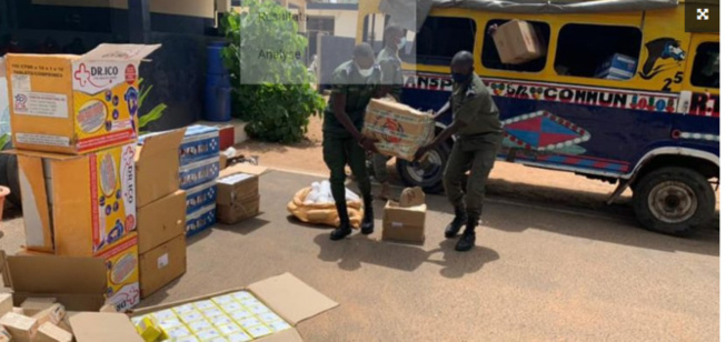 Saisie de faux médicaments d’une valeur de plus de 46 millions dans un car rapide à Mbao Saisie de faux médicaments d’une valeur de plus de 46 millions dans un car rapide à Mbao