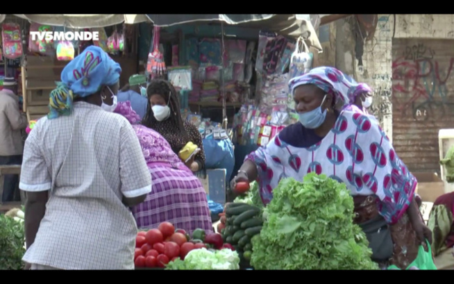 Covid-19: Le Ministre de l'Intérieur brandit le sabre: le port de masque obligatoire dans les... Covid-19: Le Ministre de l'Intérieur brandit le sabre: le port de masque obligatoire dans les...