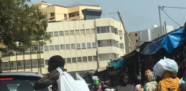 Marché Petersen: La Covid-19 est loin des préoccupations Marché Petersen: La Covid-19 est loin des préoccupations