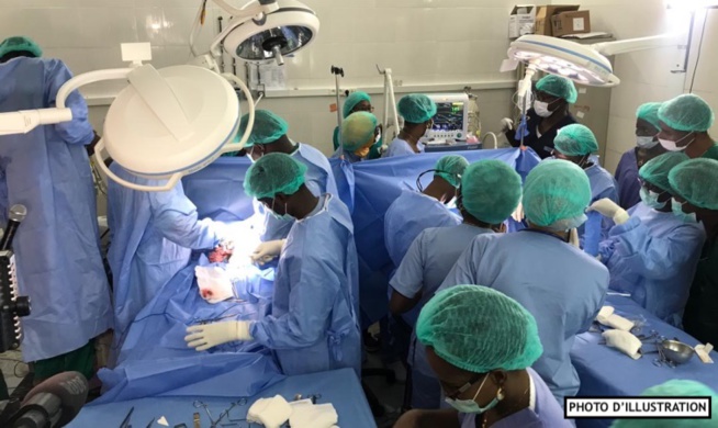 COVID-19 : “LES ENFANTS DÉVELOPPENT 3 À 4% DE CAS SÉVÈRES” COVID-19 : “LES ENFANTS DÉVELOPPENT 3 À 4% DE CAS SÉVÈRES”