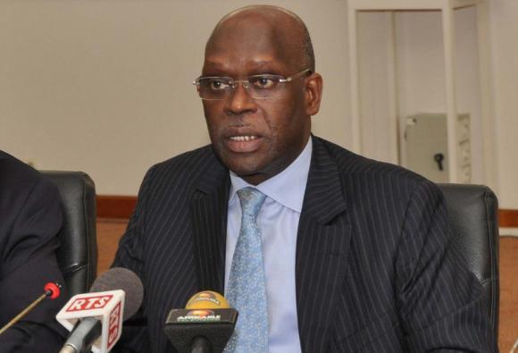 Macky Sall se débarrasse de ses banquiers, les propositions d’Idrissa Seck exécutées Macky Sall se débarrasse de ses banquiers, les propositions d’Idrissa Seck exécutées