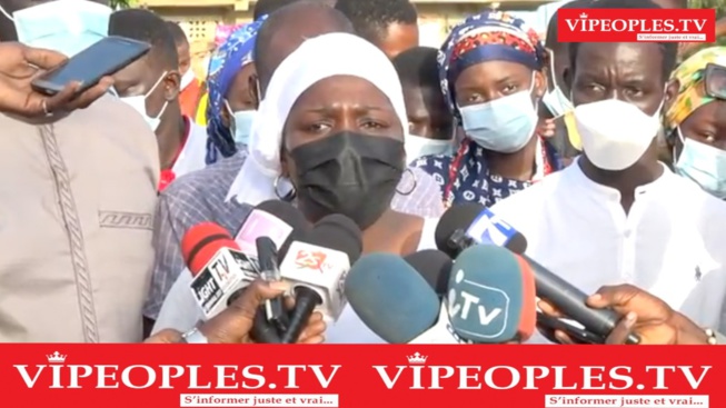 La fille du défunt Samba Amadou,Fatoumata Sarr : on se sent insulté et on attend la réaction de l.. La fille du défunt Samba Amadou,Fatoumata Sarr : on se sent insulté et on attend la réaction de l..