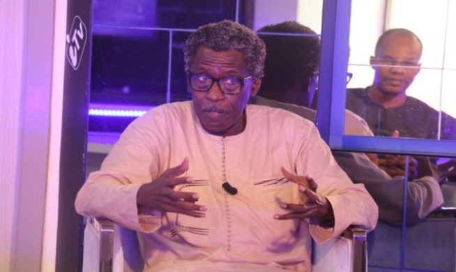 Pr Cheikh Ibrahima Niang: "Embouteillages de corbillards, saturation des cimetières, les chiffres de la Covid-19 sont plus.. Pr Cheikh Ibrahima Niang: "Embouteillages de corbillards, saturation des cimetières, les chiffres de la Covid-19 sont plus..