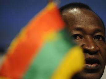 Tentative d 'assassinat de Compaoré : l'opposition burkinabè exige une enquête internationale Tentative d 'assassinat de Compaoré : l'opposition burkinabè exige une enquête internationale