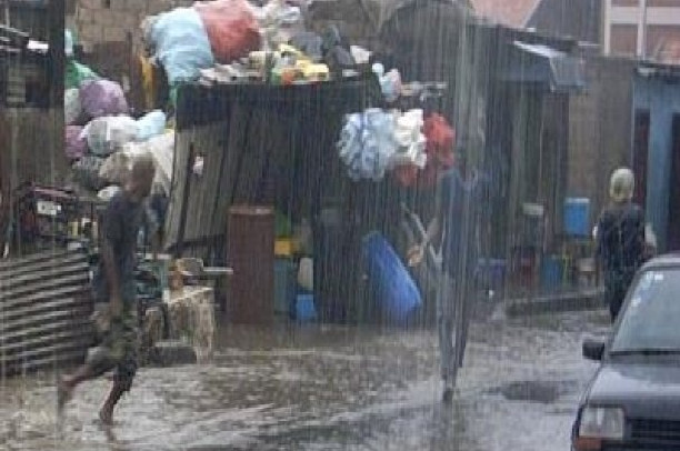 Mbour - après la pluie, le sale temps : Le calvaire des occupants du marché ’’Nietti Mbar’’ Mbour - après la pluie, le sale temps : Le calvaire des occupants du marché ’’Nietti Mbar’’