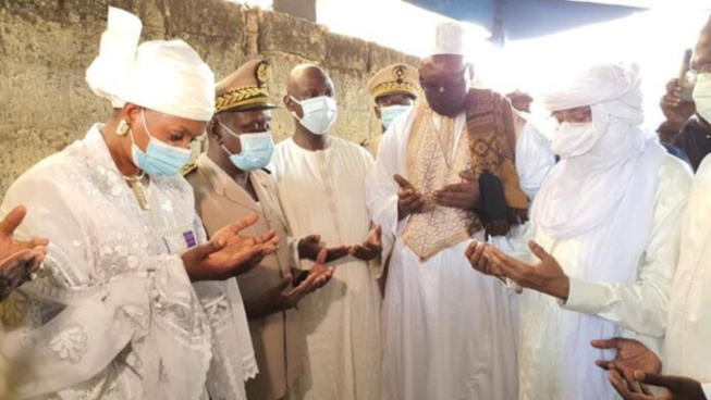 Accident de Kaolack: Des enveloppes symboliques remises aux familles des victimes Accident de Kaolack: Des enveloppes symboliques remises aux familles des victimes