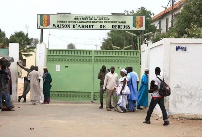 PRÉCISIONS DE L’ADMINISTRATION PÉNITENTIAIRE : “Aucun cas de Covid-19 à l’intérieur des établissements pénitentiaires de Dakar” PRÉCISIONS DE L’ADMINISTRATION PÉNITENTIAIRE : “Aucun cas de Covid-19 à l’intérieur des établissements pénitentiaires de Dakar”