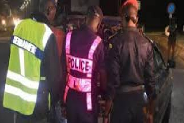 Opération conjointe Police-Gendarmerie: 102 conducteurs sans casque, 7 véhicules et 16 charrettes mis en fourrière à Diourbel Opération conjointe Police-Gendarmerie: 102 conducteurs sans casque, 7 véhicules et 16 charrettes mis en fourrière à Diourbel
