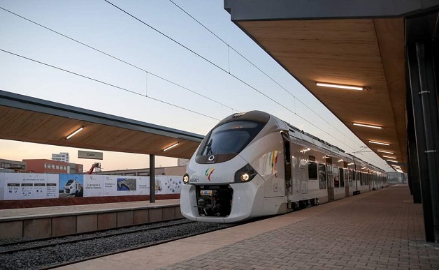 Train Express Régional :La CCIAD et Senter signent une Convention Train Express Régional :La CCIAD et Senter signent une Convention