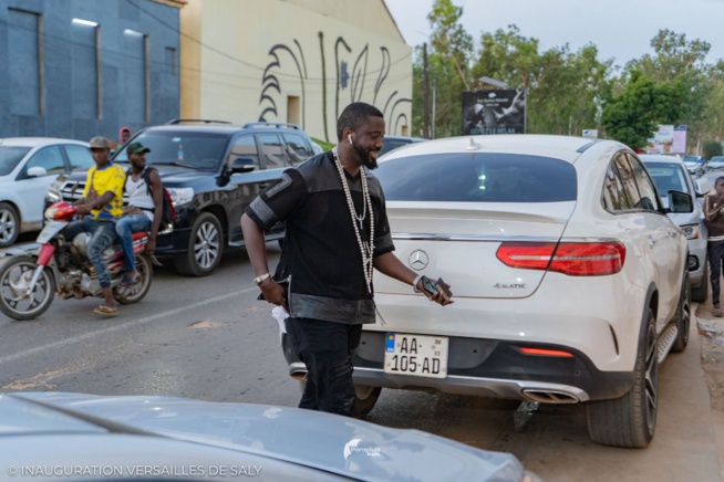 Carnet blanc: Ndeye Marie de la série Karma devient la « niarel » de Moussa Versailles Carnet blanc: Ndeye Marie de la série Karma devient la « niarel » de Moussa Versailles