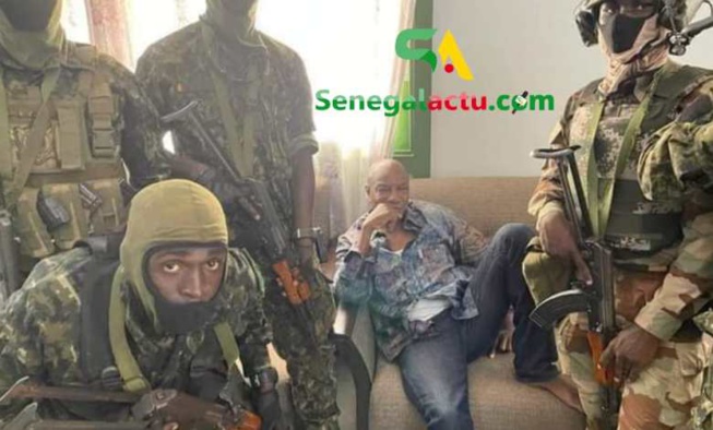 Putsch en Guinée : Arrêté en peignoir, Alpha Condé avait 20 milliards dans ses coffres Putsch en Guinée : Arrêté en peignoir, Alpha Condé avait 20 milliards dans ses coffres
