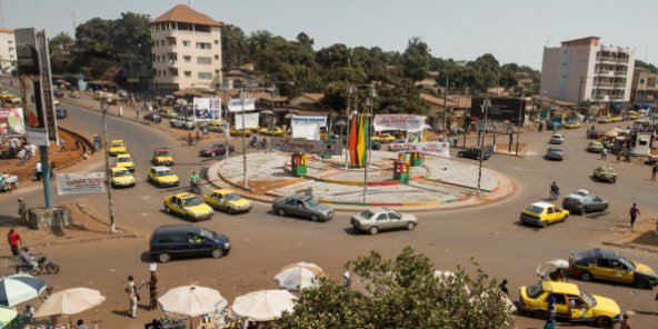 L’Union africaine suspend la Guinée de toutes ses activités ! L’Union africaine suspend la Guinée de toutes ses activités !