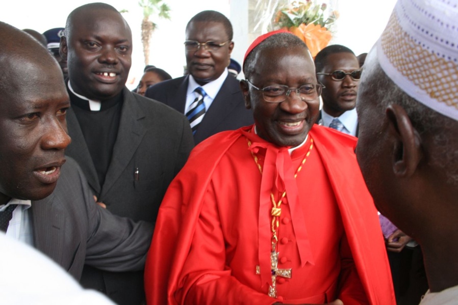 Le Cardinal Théodore Adrien Sarr envoie ses quatre « frères » en prison Le Cardinal Théodore Adrien Sarr envoie ses quatre « frères » en prison