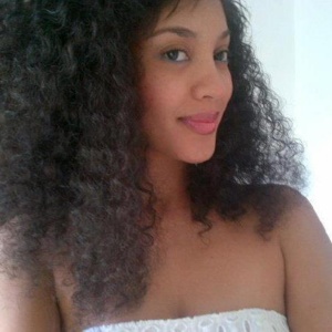 Adja Diallo : le mariage? Adja Diallo : le mariage?