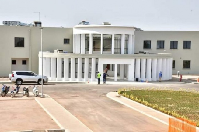 Convoitise de l'électorat Mouride et poker gagnant de Macky Sall: Un bijou de charme pour Touba Convoitise de l'électorat Mouride et poker gagnant de Macky Sall: Un bijou de charme pour Touba