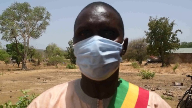 Trafic de passeports: Quatre diplomatiques remis aux "fils" de Mamadou Sall Trafic de passeports: Quatre diplomatiques remis aux "fils" de Mamadou Sall