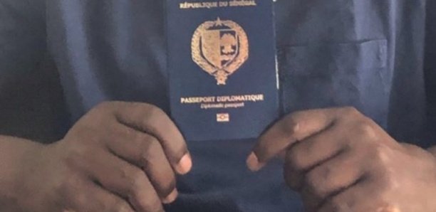 Trafic de passeports et cartes de séjours européens: Ndèye Yandé Seck touchait 02 millions F CFA de commission par... Trafic de passeports et cartes de séjours européens: Ndèye Yandé Seck touchait 02 millions F CFA de commission par...