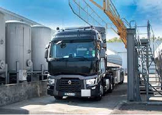 Gain de cause dans le Secteur du Transport des Hydrocarbures : la convention collective signée le 1er octobre 2021 Gain de cause dans le Secteur du Transport des Hydrocarbures : la convention collective signée le 1er octobre 2021