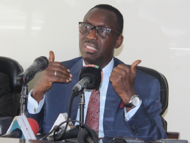 Candidats aux élections et animateurs d'émissions :Le CNRA met fin au cumul Candidats aux élections et animateurs d'émissions :Le CNRA met fin au cumul