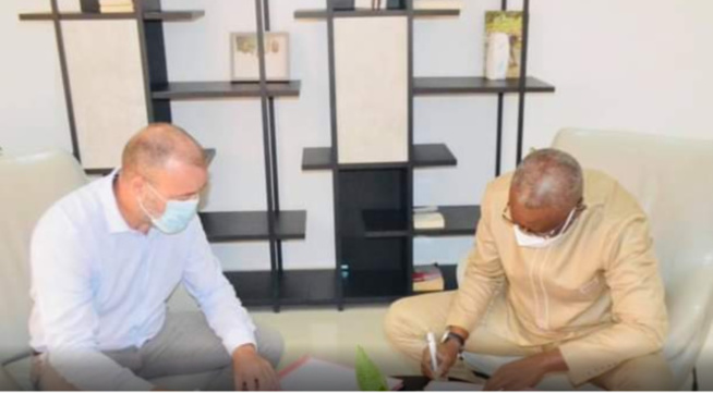 Eiffage Sénégal / Ucg: Un partenariat insultant selon Omar Faye de Leral Askan Wi Eiffage Sénégal / Ucg: Un partenariat insultant selon Omar Faye de Leral Askan Wi