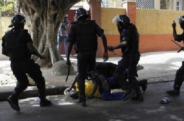 Bavures policières et morts suspectes de citoyens en détention : Une impunité qui persiste Bavures policières et morts suspectes de citoyens en détention : Une impunité qui persiste