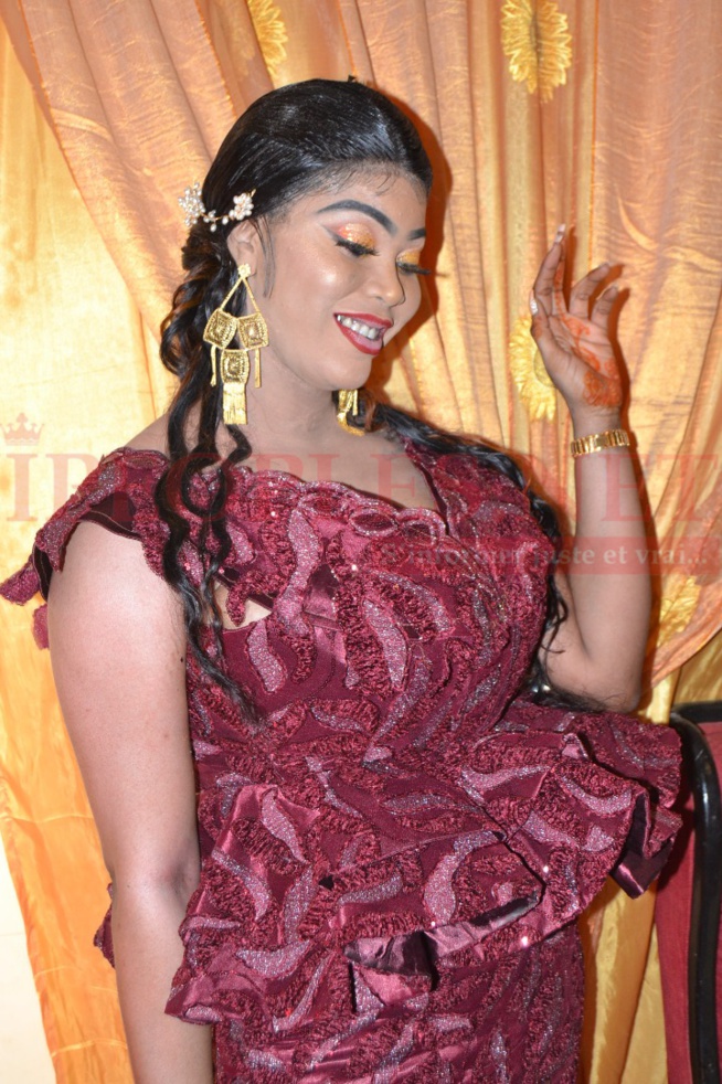 Mariage: Les différentes Sangne Sé du top model Aicha Fall. Admirez les images Mariage: Les différentes Sangne Sé du top model Aicha Fall. Admirez les images