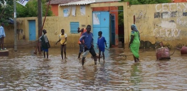 Rentrée scolaire 2021-2022 à Dakar: Des syndicalistes d’enseignants menacent de paralyser le système