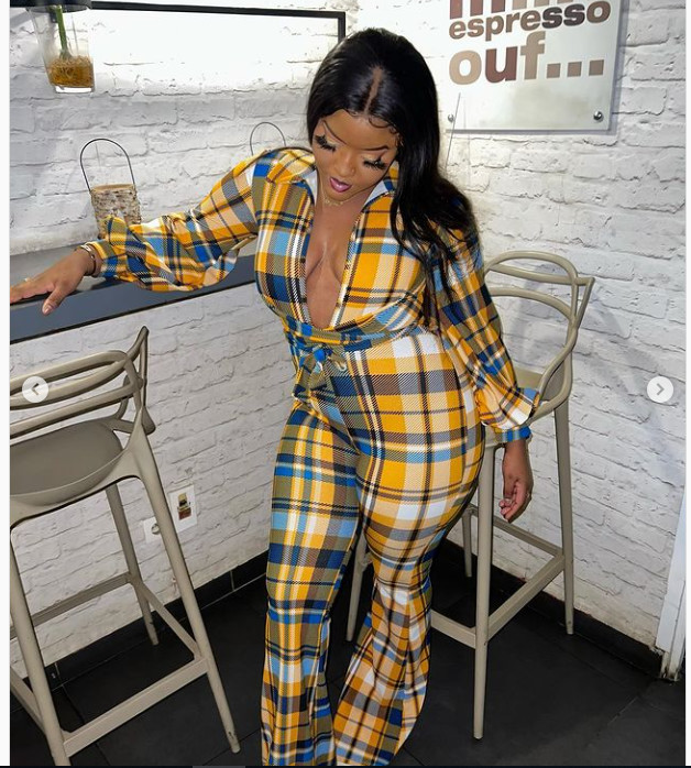 Admirez les belles photos de Zeyna, la fille de Mame Boye Diao Admirez les belles photos de Zeyna, la fille de Mame Boye Diao