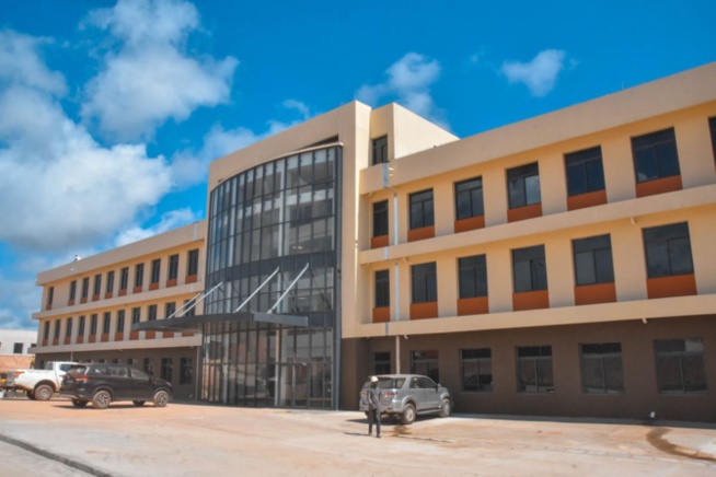 Le groupe Envol Immobilier tient promesse en livrant la première phase de l’université de San Pedro Le groupe Envol Immobilier tient promesse en livrant la première phase de l’université de San Pedro