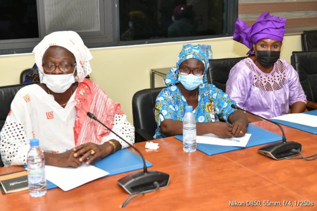 LES ASSOCIATIONS DE FEMMES CATHOLIQUES DE L'ARCHIDIOCÈSE DE DAKAR REMERCIENT LE MINISTRE ABDOULAYE DIOUF SARR