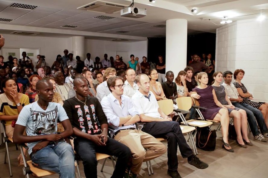 [IMAGES]] L'exposition photos au Goethe Institut de Mamadou Gomis et de Simone Gilges, une vraie réussite! 