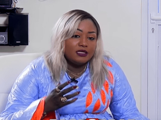 Aïssatou Diop Fall qui se dit journaliste, de cibler toutes les semaines, le Président Macky Sall, les ministres de son gouvernement .Par Malick Ndiaye Employé de Banque