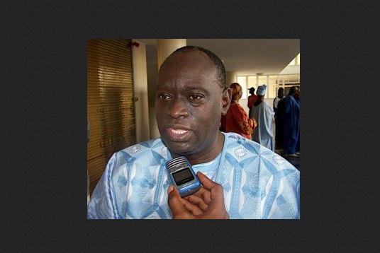 Me El Hadji Diouf: « ici, il n’y a pas de démocratie. Sinon, comment comprenez-vous qu’on puisse donner à un député une minute pour intervenir dans une Déclaration de politique générale ?" Me El Hadji Diouf: « ici, il n’y a pas de démocratie. Sinon, comment comprenez-vous qu’on puisse donner à un député une minute pour intervenir dans une Déclaration de politique générale ?"