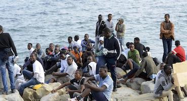 Chavirement d’une pirogue à Saint-Louis : 82 migrants clandestins repêchés par la Marine nationale