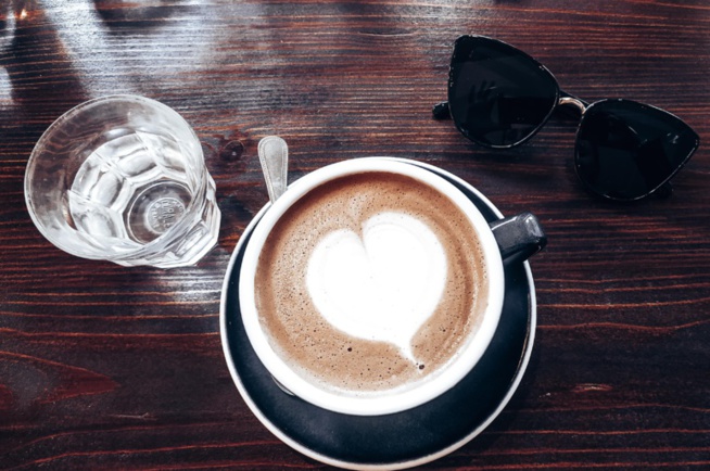 Journal de Bord France : 5 des meilleurs cafés de Paris (et pourquoi les essayer !)