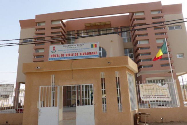 Mairie De Tivaouane : Le Khalife Général des tidianes affiche sa neutralité Mairie De Tivaouane : Le Khalife Général des tidianes affiche sa neutralité