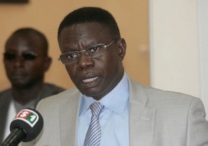 Pape Diouf crée son mouvement politique Pape Diouf crée son mouvement politique