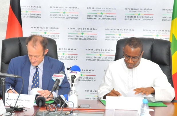 Appui aux Pme et aux énergies renouvelables : L’Allemagne octroie une aide financière de 28 milliards de FCFA au Sénégal Appui aux Pme et aux énergies renouvelables : L’Allemagne octroie une aide financière de 28 milliards de FCFA au Sénégal