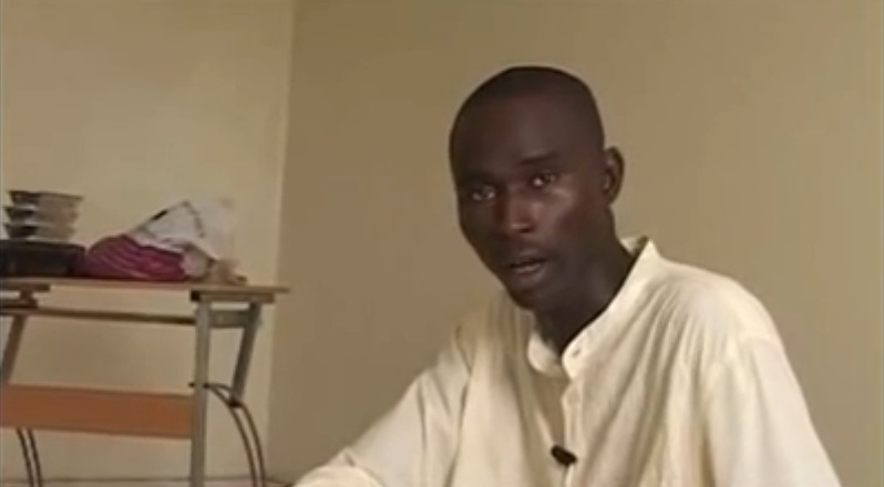Voici le journaliste Khalifa Diakhaté à ses débuts à la télévision