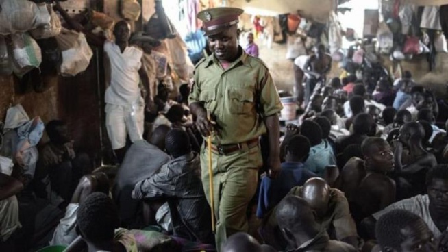 Prisons sénégalaises: Les chiffres du scandale, 10.532 détenus pour une capacité de 4924 Prisons sénégalaises: Les chiffres du scandale, 10.532 détenus pour une capacité de 4924